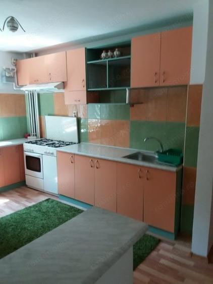 Garsonieră decomandată în UMT