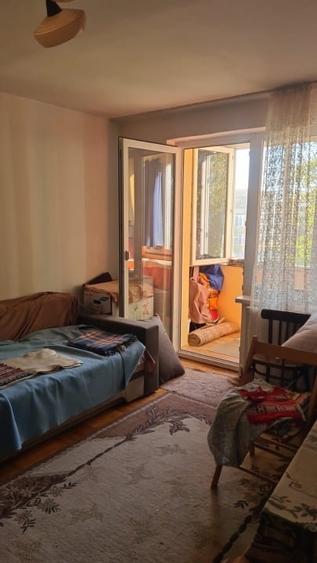 Apartament cu 2 camere decomandat, mobilat în Podgoria