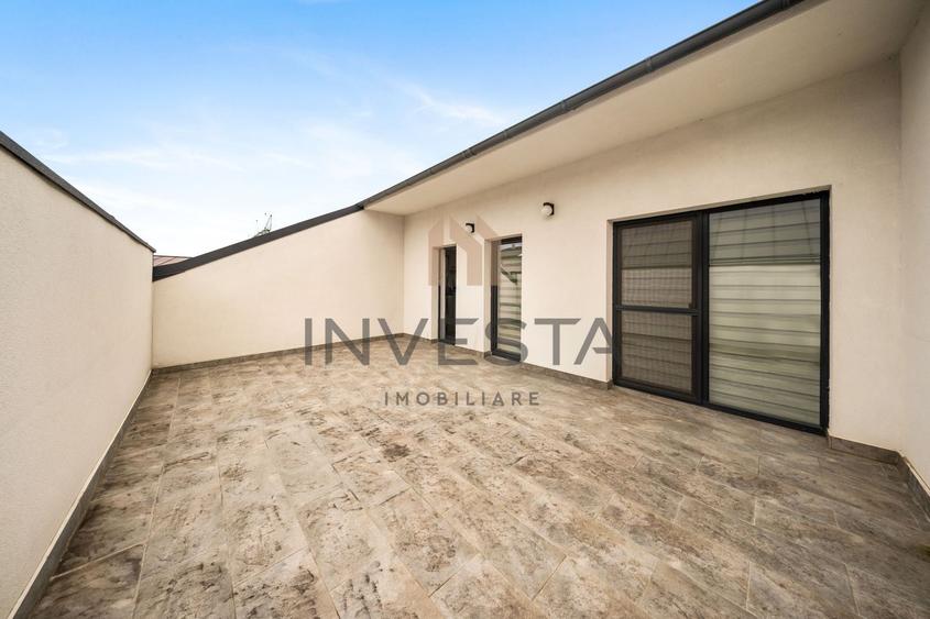 Duplex cu 5 camere cu Canalizare în Europa
