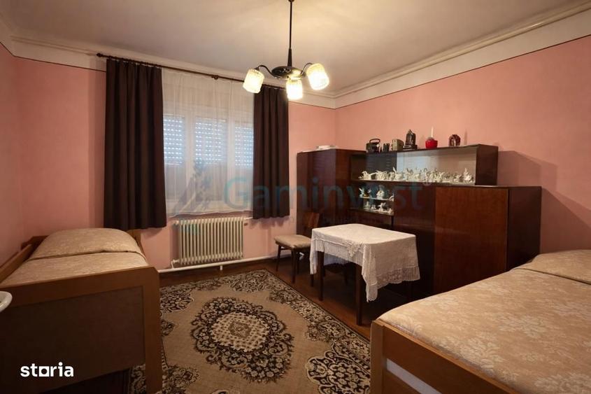 Casă cu 3 camere cu Teren 788 Mp în Vest