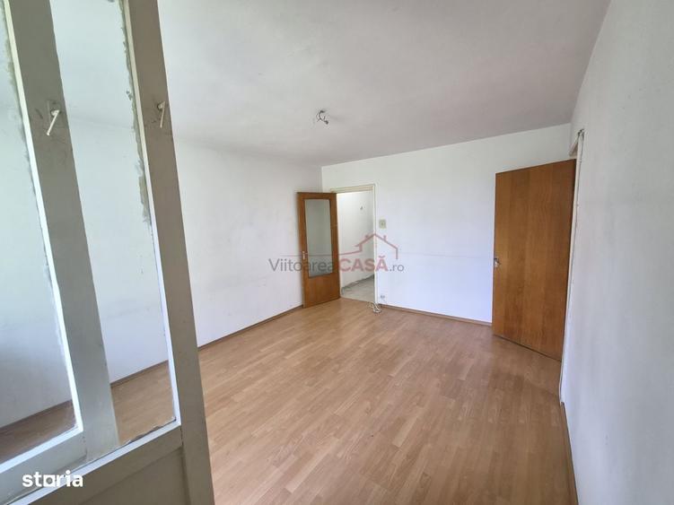 Apartament cu 2 camere decomandat în Drumul Taberei