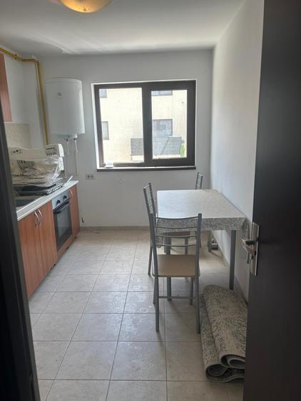 Apartament cu 2 camere decomandat în Prelungirea Ghencea