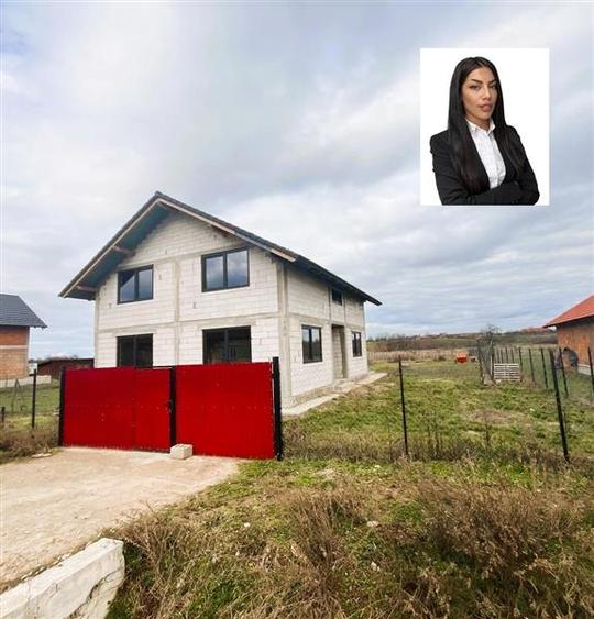 Casă individuală cu 5 camere cu Teren 1414 Mp în Oloșag