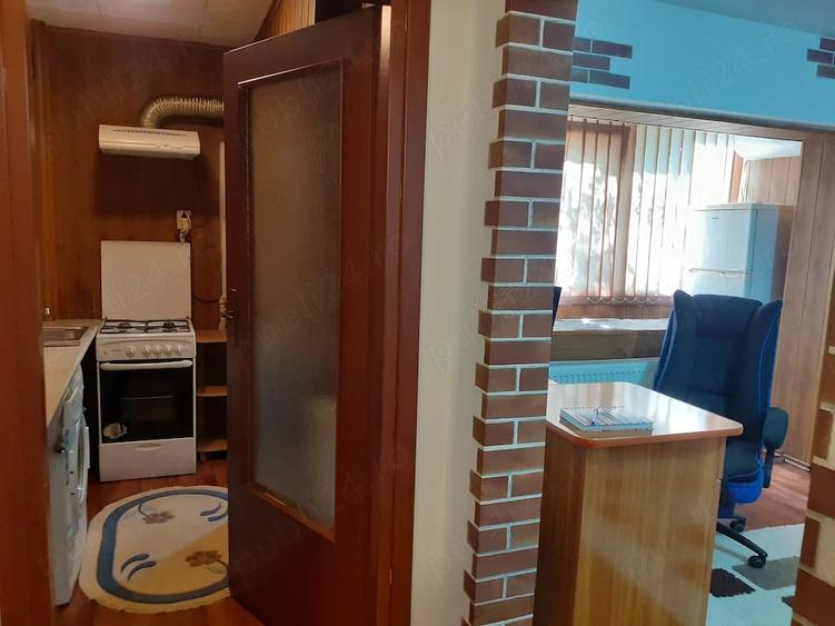 Garsonieră decomandată în Radu Negru