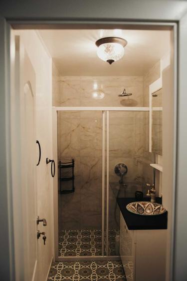 Apartament cu 3 camere decomandat în Exterior Vest