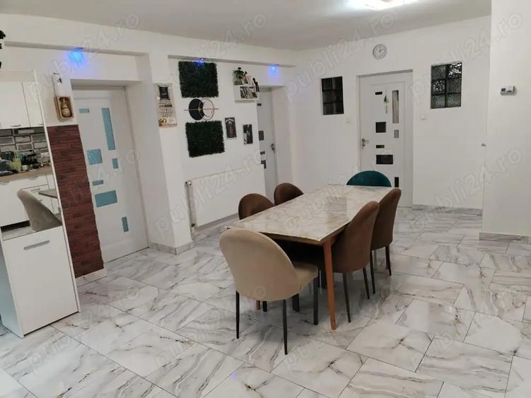 Casă cu 2 camere cu Teren 300 Mp în Central