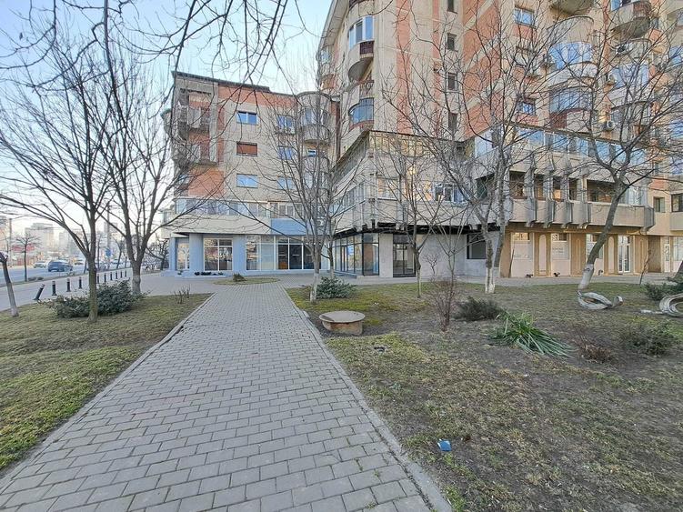 Spațiu comercial, de 186 mp, în Păcurari