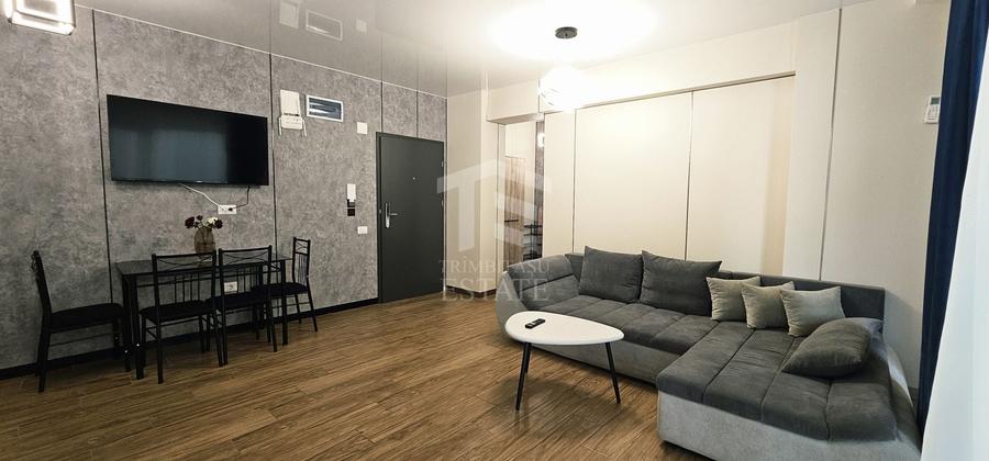 Apartament cu 2 camere semidecomandat, mobilat în Central