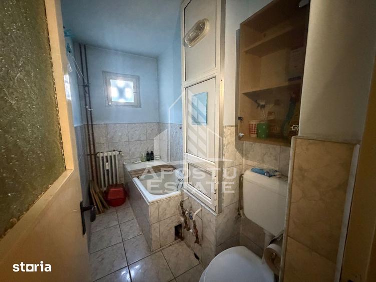 Apartament cu 3 camere în Circumvalațiunii