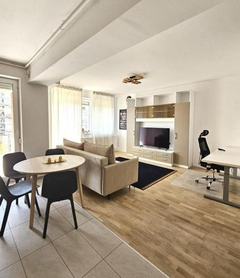 Apartament cu 2 camere semidecomandat, mobilat în Dristor — fotografia 1