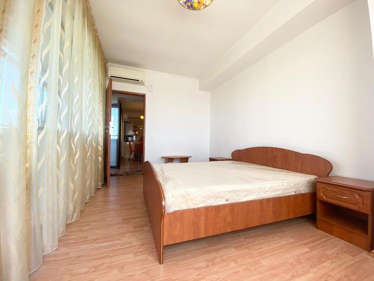 Apartament cu 5 camere în Domenii