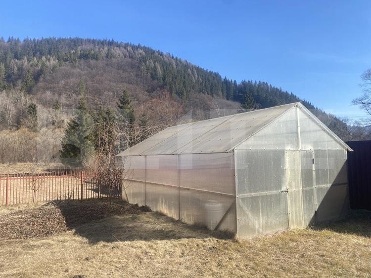 Casă de vânzare, cu 6 camere, 300 mp, spațioasă, în Câmpulung Moldovenesc - 15