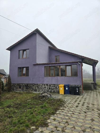 Casă cu Teren 2222 Mp în Dârlos