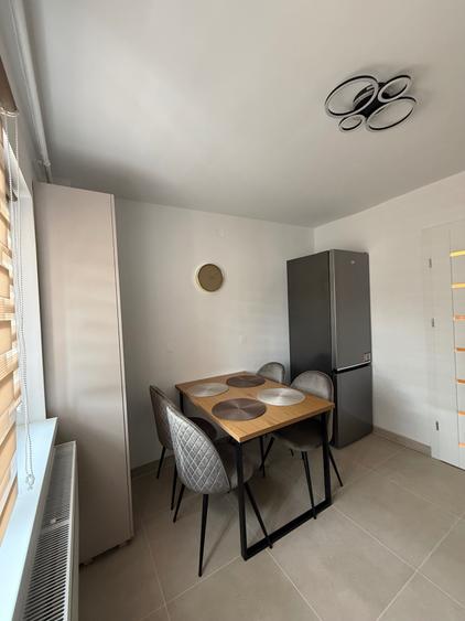 Apartament cu 2 camere semidecomandat în Drumul Carului