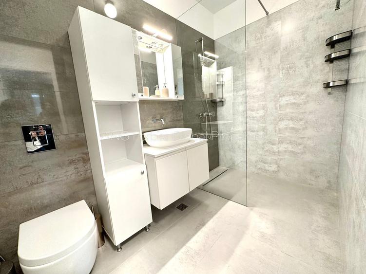 Apartament cu 2 camere decomandat în Herăstrău