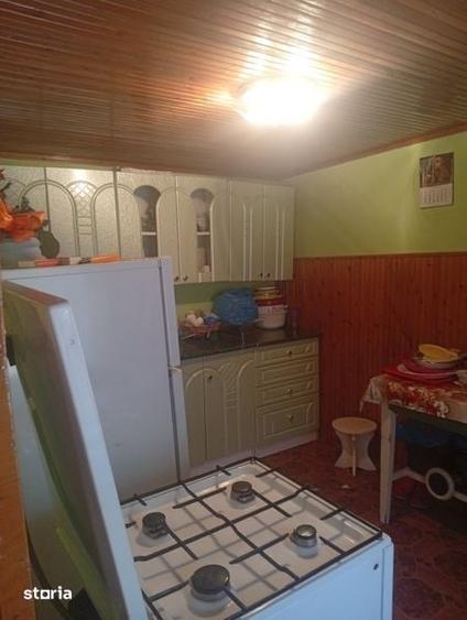 Casă cu 3 camere cu Teren 120 Mp în Central