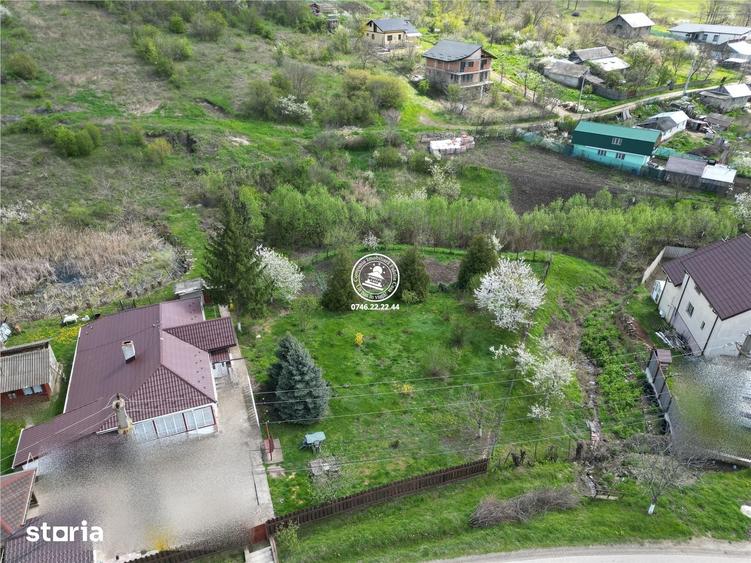 Teren de 1284 mp, în Rediu