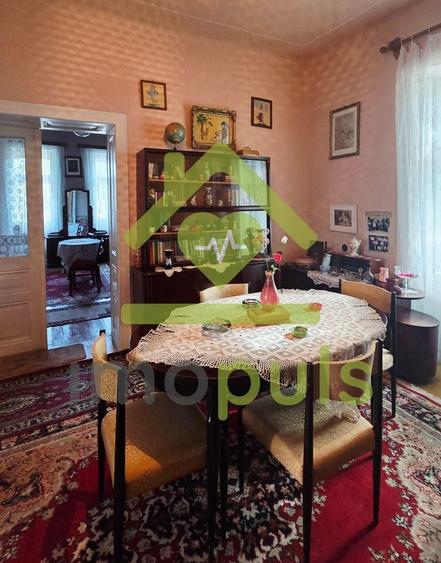 Casă individuală cu 3 camere cu Canalizare în Satchinez