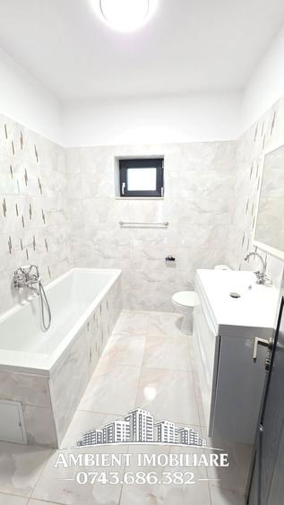 Casă individuală cu 4 camere cu Canalizare în Ultracentral