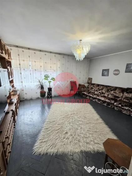 Casa 3 Camere, Teren 230 mp, Zona Excelenta in Medeea - 1