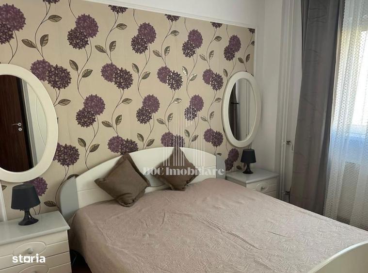 Apartament cu 2 camere semidecomandat, mobilat în Polonă