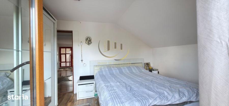 Casă cu 4 camere cu Teren 750 Mp în Central