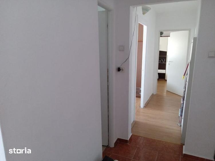 Apartament cu 3 camere în Bartolomeu
