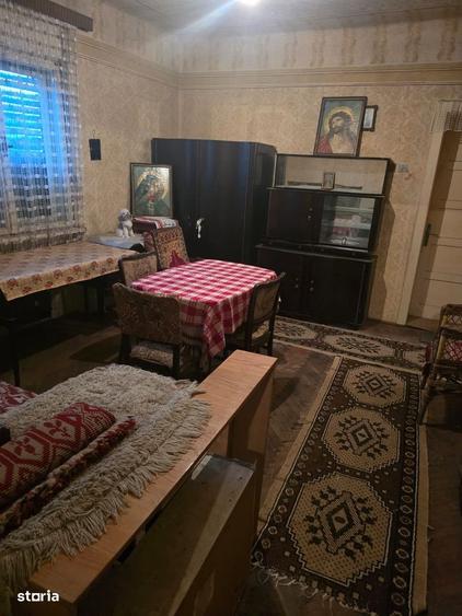 Casă cu 3 camere în Botiz