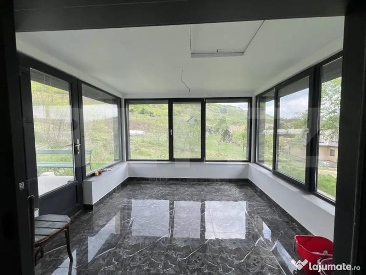 Casă cu 3 camere cu Teren 2600 Mp în Râciu