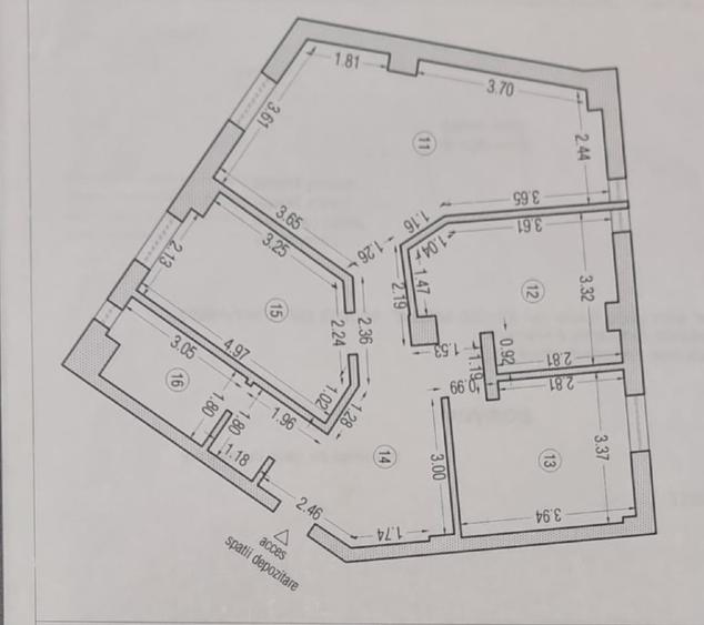 Apartament cu 3 camere decomandat în Energia