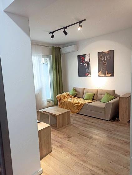 Apartament cu 2 camere semidecomandat, mobilat în Grozăvești