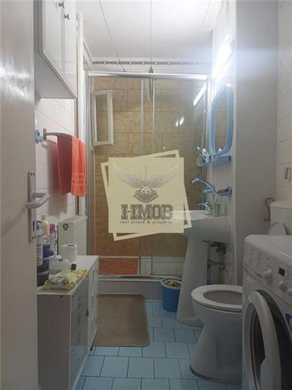 Apartament cu 4 camere decomandat în Vasile Aaron