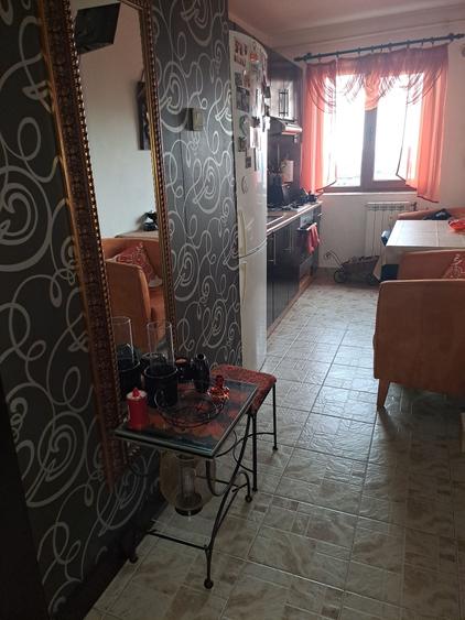 Apartament cu 2 camere semidecomandat în 23 August