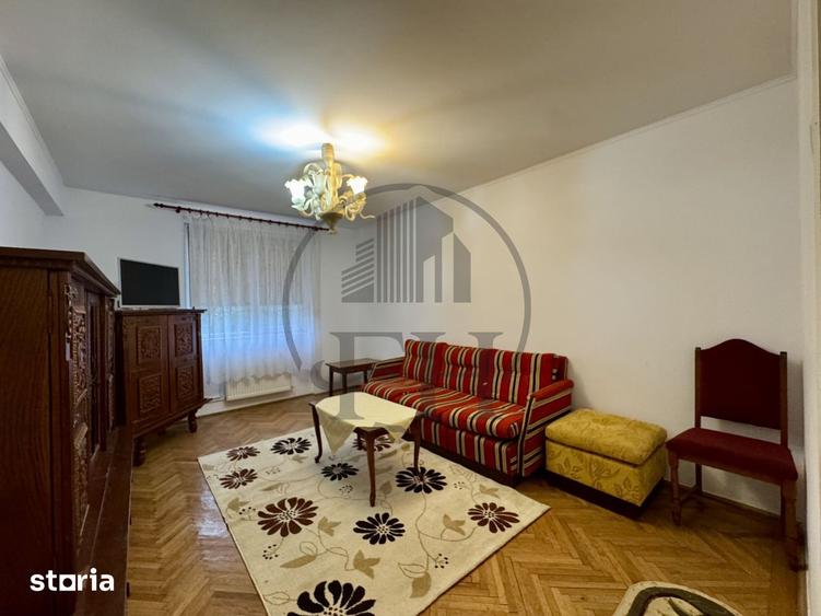 Apartament cu 2 camere, mobilat în Delfinariu