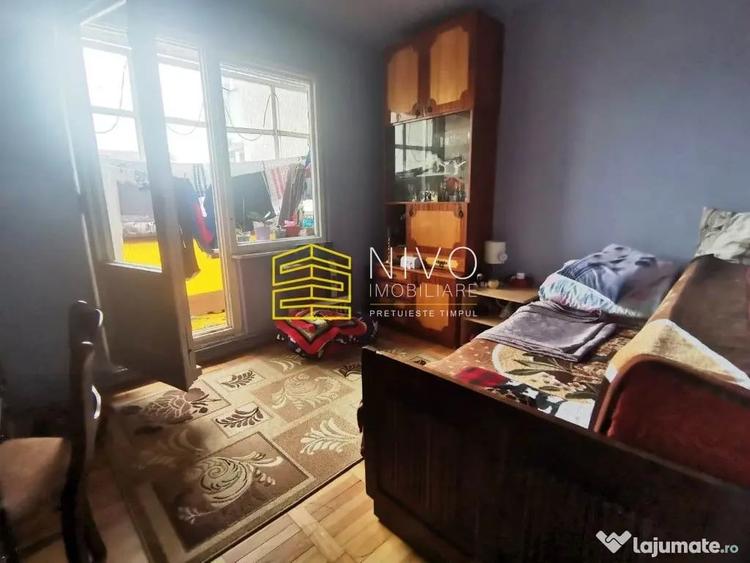 Apartament cu 4 camere decomandat în Sângeorgiu de Mureș
