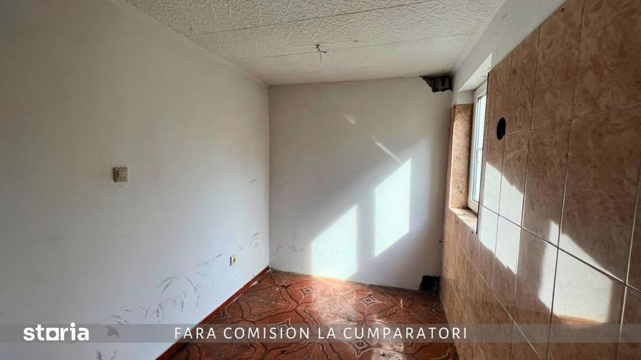 Casă cu 5 camere cu Teren 500 Mp în Goranu