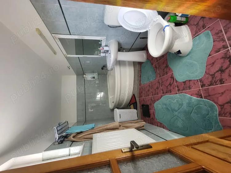 Casă cu 4 camere în Central