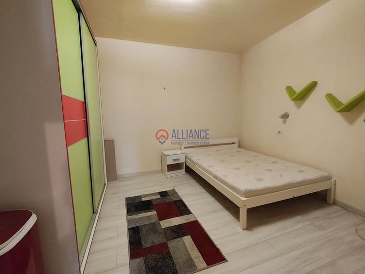 Apartament cu 2 camere decomandat în Tomis Mall