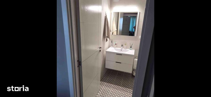 Apartament cu 3 camere în Băneasa