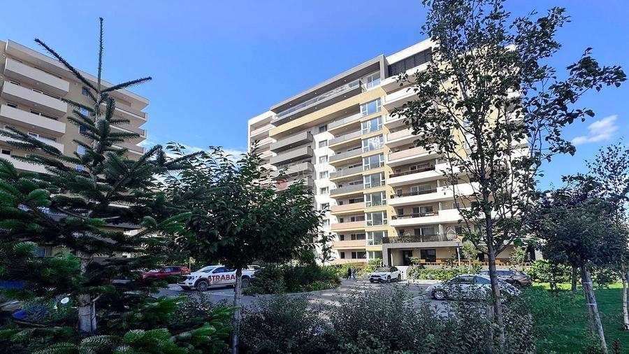 Complex Urban Plaza | Suprafata Generoasa - 1