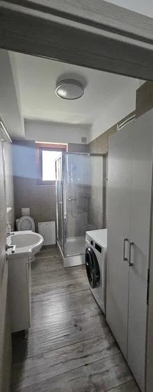Apartament cu 3 camere decomandat, mobilat în Floreasca