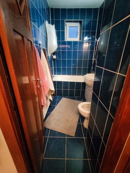 Apartament cu 2 camere semidecomandat în Mărăști