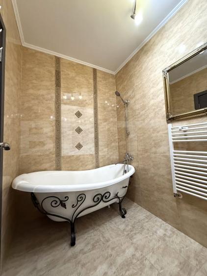 Apartament cu 2 camere semidecomandat, mobilat în Mărăști