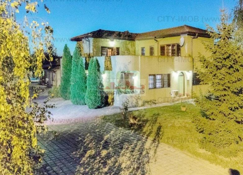 Casă individuală cu 8 camere decomandat cu Canalizare în Ghermănești