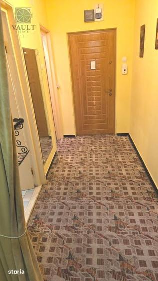 Apartament cu 3 camere decomandat, mobilat în Mazepa 1