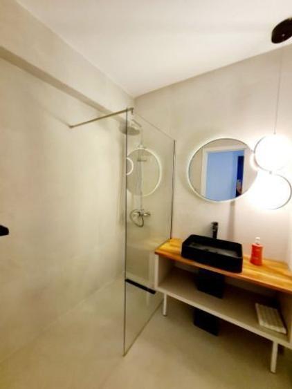 Apartament cu 3 camere decomandat în Tătărași