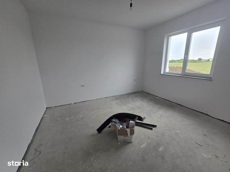 Casă cu 3 camere în Central