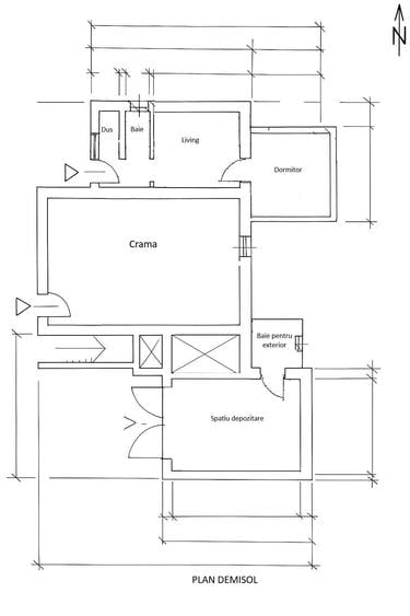 Casă cu 4 camere cu Teren 3468 Mp în Central