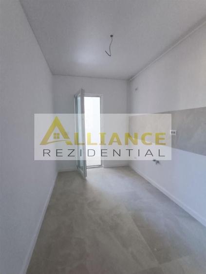 Apartament cu 2 camere decomandat în Apărătorii Patriei