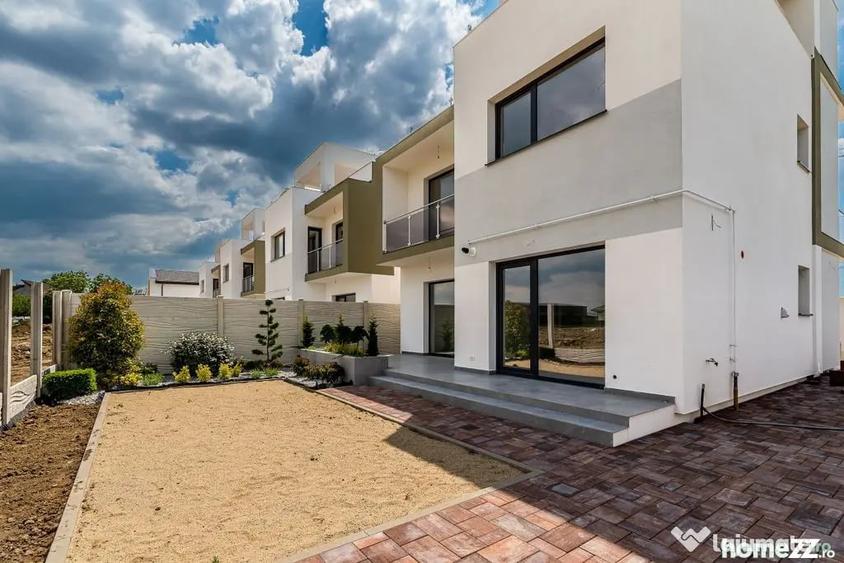Casă cu 5 camere cu Teren 222 Mp în Gai